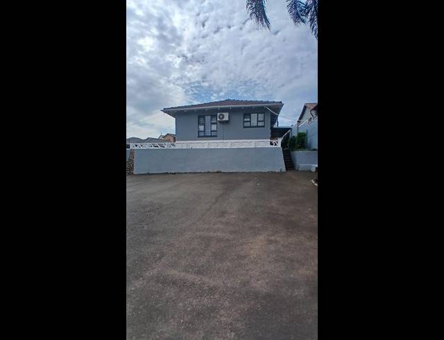 2 BEDROOM HOUSE FOR SALE IN WOODLANDS
